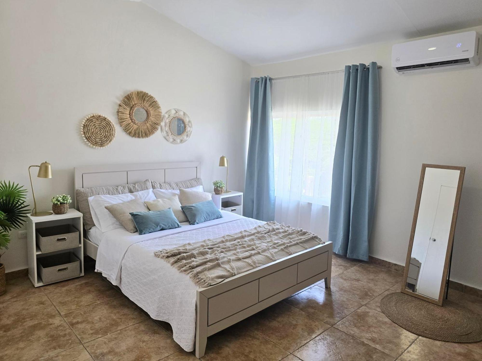 Rooi Santo Residence Palm Beach Esterno foto